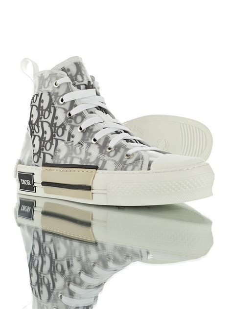 converse x dior precio.